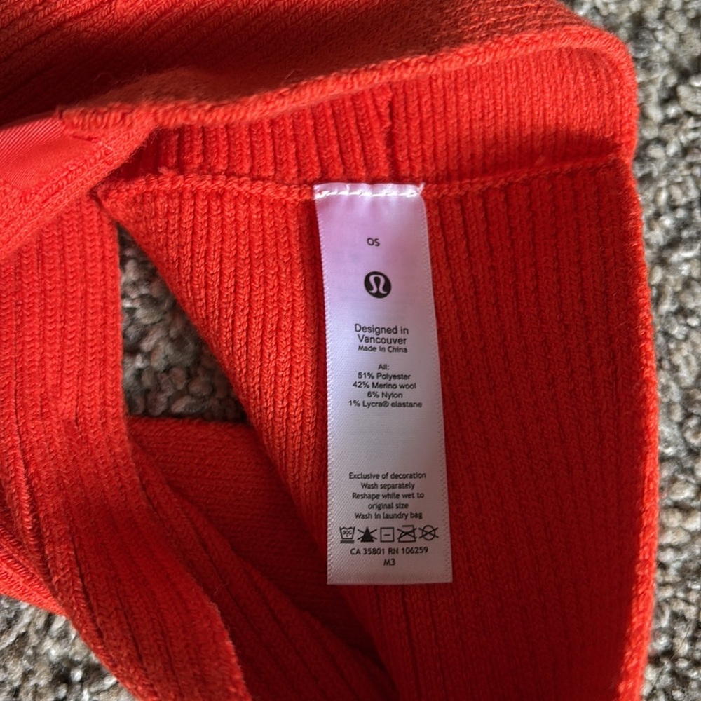 Lululemon Twist Knit Ear Warmer - Picture 4 of 6